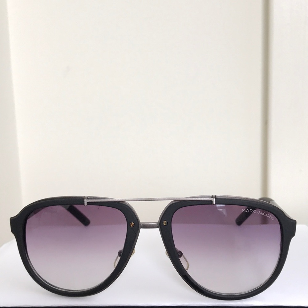Marc Jacobs sunglasses